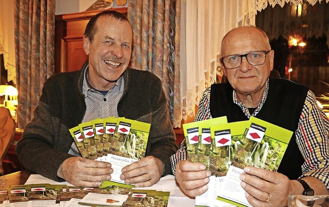 Martin Schwenninger (links) und Gerhar...s steuerte der Vorsitzende selbst bei.  | Foto: Martha Weishaar