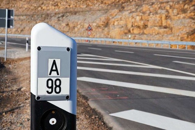 Der Landesverkehrsminister stellt die Plne fr die A98 am Hochrhein in Frage.  | Foto: Boris Burkhardt