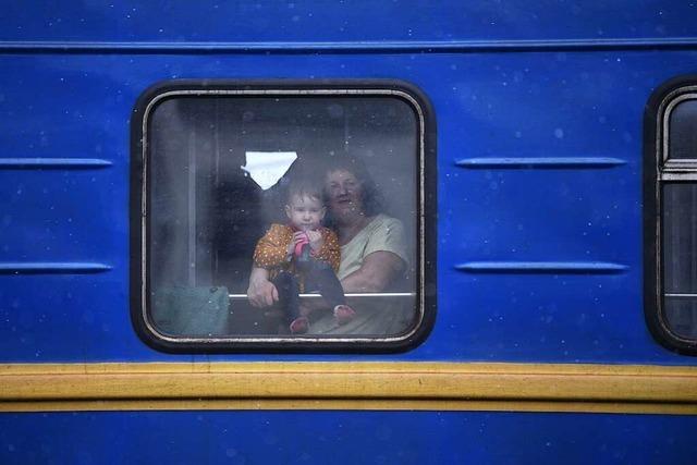 Ukraine-Flüchtlinge an der polnischen Grenze: 