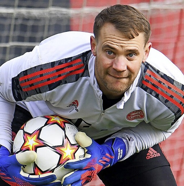 Manuel Neuer beim Training  | Foto: Tobias Hase (dpa)