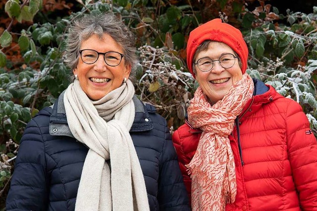 Beate Eck und Christine Dormanns-Reich...nach berstandener Krebserkrankung an.  | Foto: Monica Dormanns