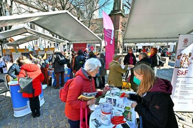 In Freiburg demonstrierten Tausende Menschen zum Frauentag