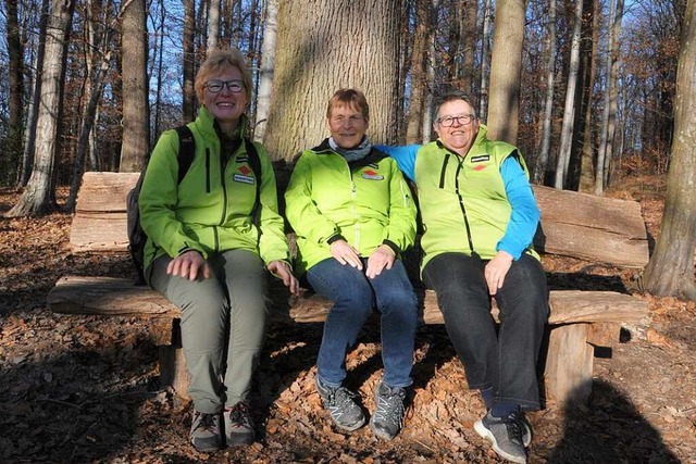 Karin Khn, Andrea Baumann-Heldt  und ...rinnen beim Schwarzwaldverein Kandern.  | Foto: Regine Ounas-Krusel