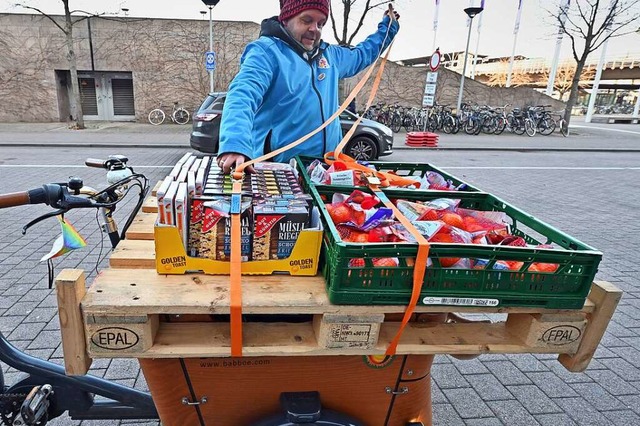 Anlieferung via Lastenrad: Nahrungsmittel fr den Transport.  | Foto: Michael Bamberger