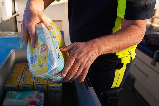 Bei der nchsten Spendenaktion in Ober...ch Babywindeln gesammelt (Symbolfoto).  | Foto: Sebastian Gollnow (dpa)