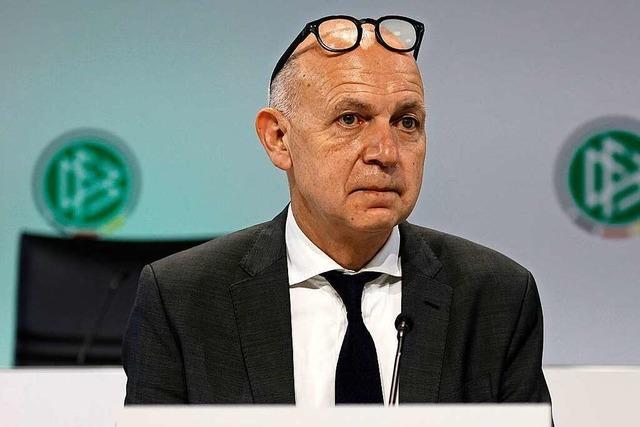 Bernd Neuendorf neuer DFB-Prsident, Schlappe fr Rainer Koch