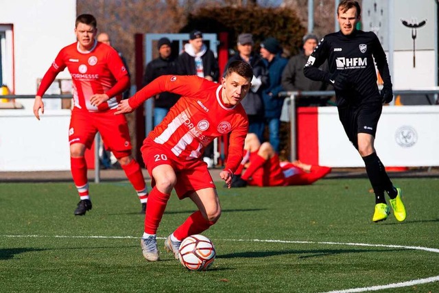 Sein Einsatz am Mittwochabend ist gefhrdet: der Lffinger Lukas Laber  | Foto: Wolfgang Scheu