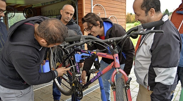 Rder-Reparieren mit Ehrenamtlichen un...nd wird nun auch in Kandern umgesetzt.  | Foto: Danielle Hirschberger