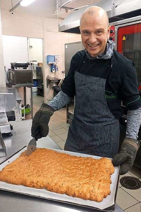 Ein Bild aus dem &#8222;alten Leben&#8...resko in seinem Caf in Jekaterinburg.  | Foto: privat