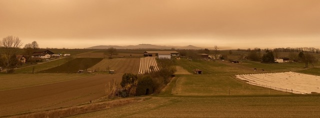 Milchig-trbe  Wand ber dem Kaiserstuhl <ppp></ppp>  | Foto: Elisabeth Krieger