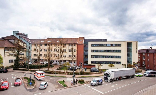 Das Klinikum Hochrhein in Waldshut vor Fertigstellung des Erweiterungsbaus.  | Foto: Klinikum Hochrhein GmbH