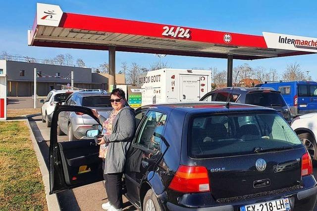 Der Tanktourismus führt wegen hoher Spritpreise ins Elsass