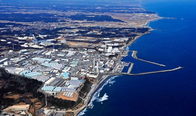 Das Kernkraftwerk Fukushima Daiichi in...hima im Nordosten Japans (Archivbild).  | Foto: - (dpa)