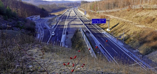 Der A98 -Weiterbau bleibt politisch um...ommt bei Brgermeistern  nicht gut an.  | Foto:  Oldenburg, Kai