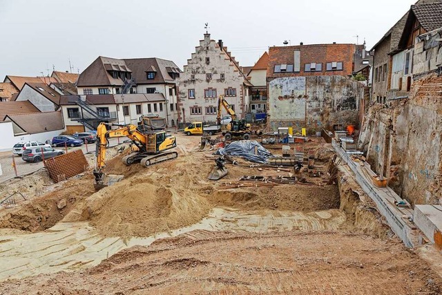 Der Abriss der alten Lederfabrik und d...0;, das jetzt offiziell beendet wurde.  | Foto: Martin Wendel