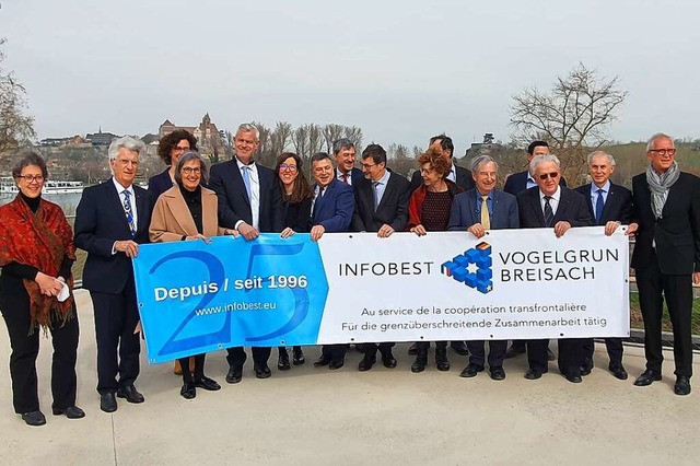 Viel Prominenz gratulierte Infobest Vogelgrun-Breisach zum Jubilum.  | Foto: Julius Wilhelm Steckmeister