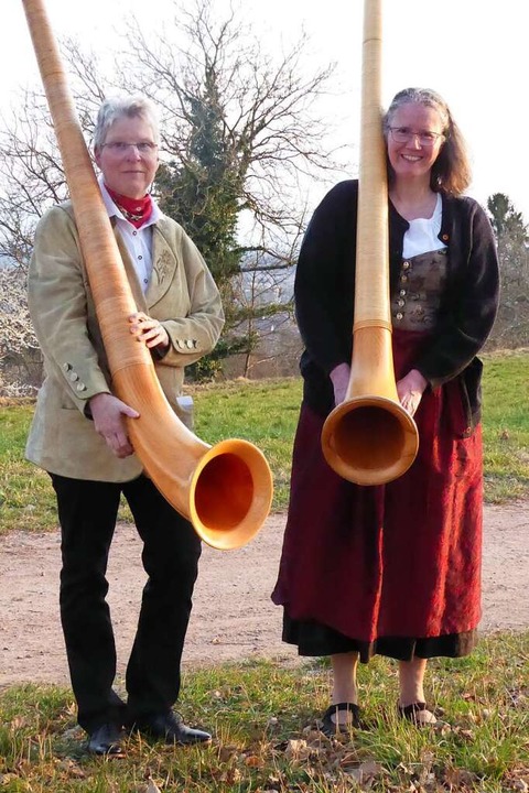Susanne Mochner (links) und Monika Eng...ch ihre Instrumente entfalten können.   | Foto: Sylvia Jahn