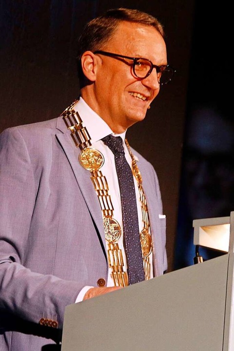 Der Oberbrgermeister bei seiner Ansprache  | Foto: Heidi Fel