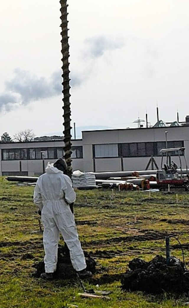 Mit erheblichen Verzgerungen begannen die Sondierungsbohrungen.  | Foto: Heinz und Monika Vollmar