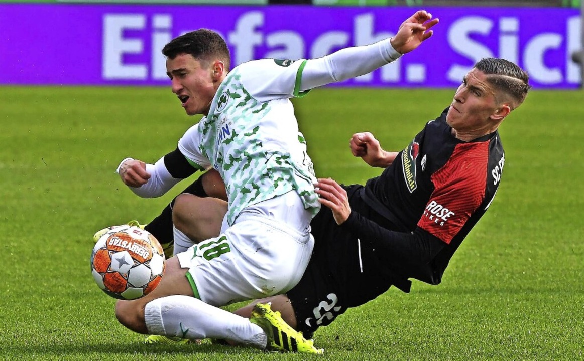 Zweikampf war Trumpf im Spiel Fürth ge...hts) gegen Marco Meyerhöfer behaupten.  | Foto: IMAGO/Sportfoto Zink / Melanie Zink