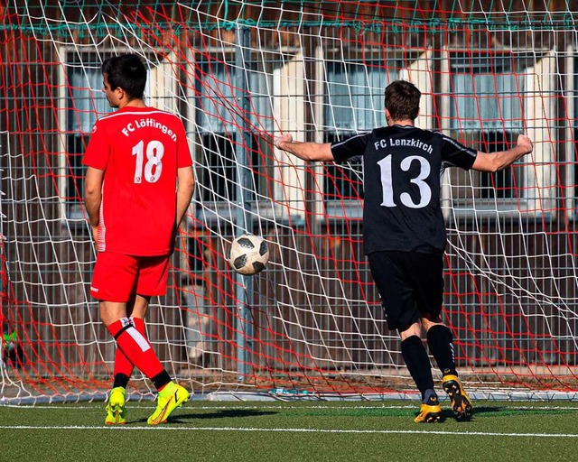 Die Lenzkircher drehten das Spiel und gewann mit 3:2.  | Foto: Wolfgang Scheu