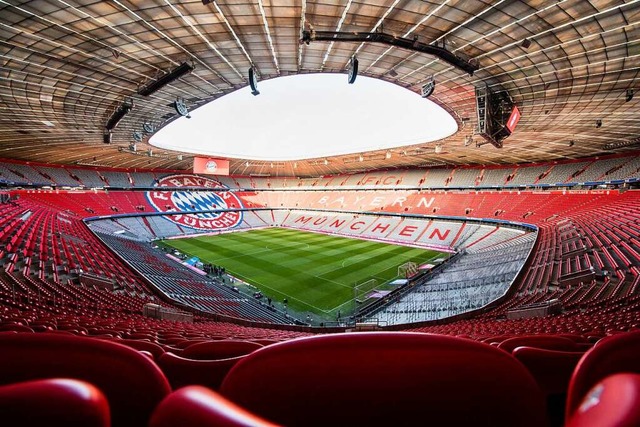 In der Mnchner Allianz-Arena wird nun...ns-League-Fuball der Frauen gespielt.  | Foto: Matthias Balk (dpa)