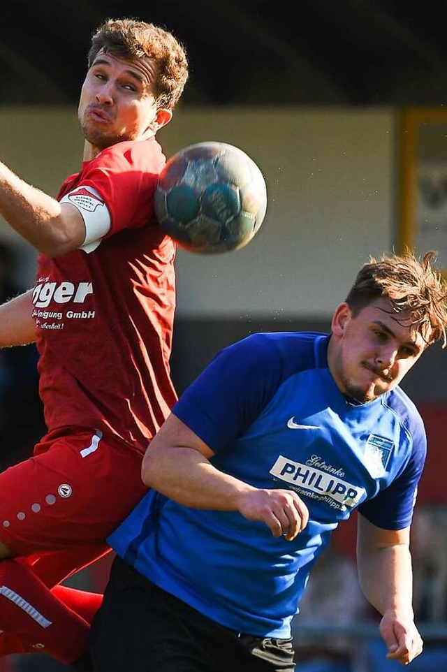 Obenauf war der TuS Kleines Wiesental,...ch. Der TuS gewann die Partie mit 6:3.  | Foto: Gerd Gruendl