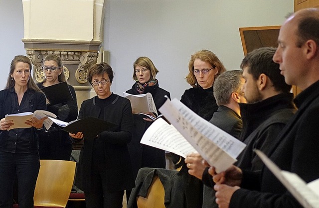 Das Vokalensemble &#8222;Cappella Leonis&#8220; in der St. Bonifatiuskirche  | Foto: Roswitha Frey