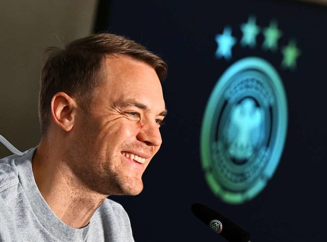 Informiert und motiviert: DFB-Kapitn Manuel Neuer  | Foto: Arne Dedert (dpa)