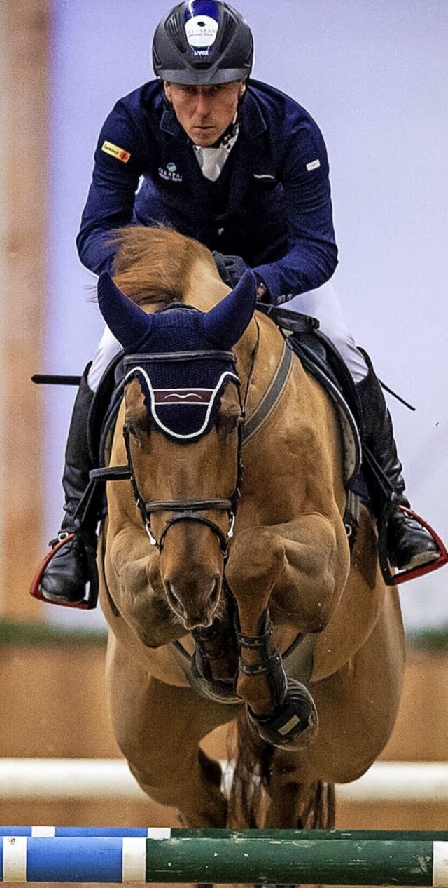 <BZ-FotoAnlauf>Reitsport:</BZ-FotoAnla...er feierte mit Prinz einen CSI2*-Sieg.  | Foto: Stefan Lafrentz via www.imago-images.de