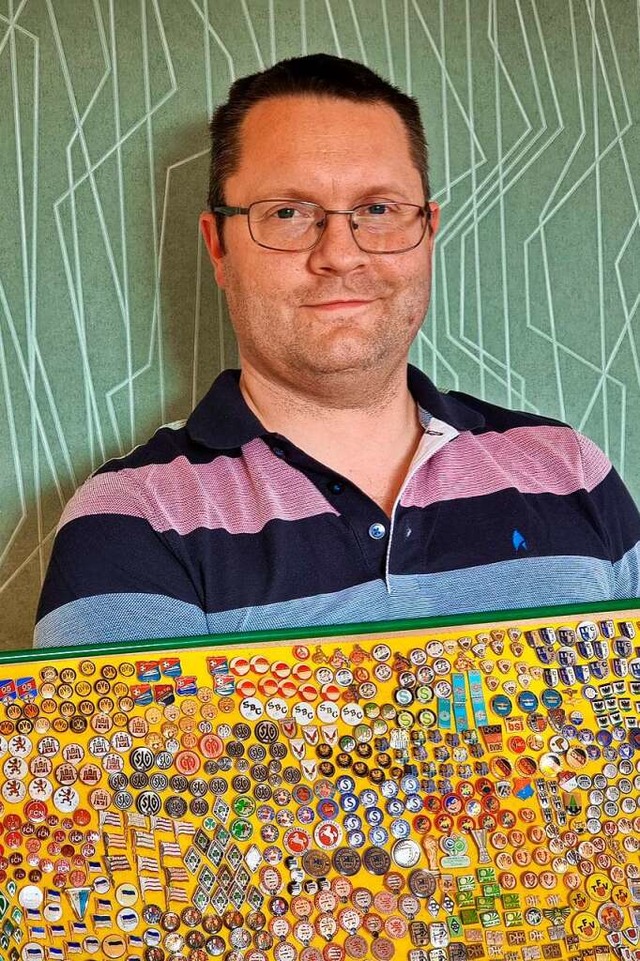 Matthias Steurer mit einem kleinen Teil seiner Sammlung  | Foto: privat