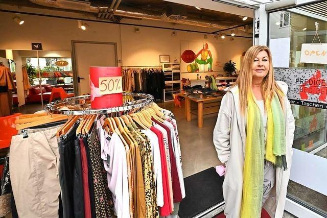 Eine Freiburger Geschäftsfrau trotzt den Krisen mit individueller Mode