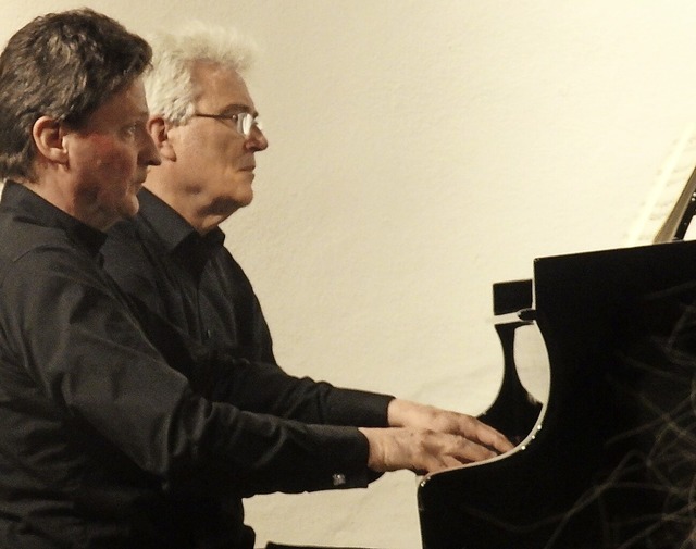 Christoph Soldan (vorne) und Guido Heinke am Flgel im Stubenhaus  | Foto: Bianca Flier