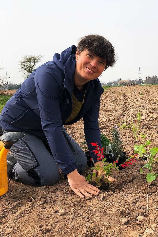 Mira Berg will mit ihrem Mietgarten-Pr...tivieren,  selbst Gemse anzupflanzen.  | Foto: Ronja Hofmann