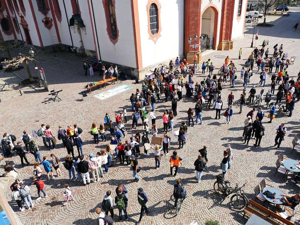 Rund um den Globus und auch in Bad Sckingen demonstrierten junge Menschen fr Klimaschutz und Frieden.