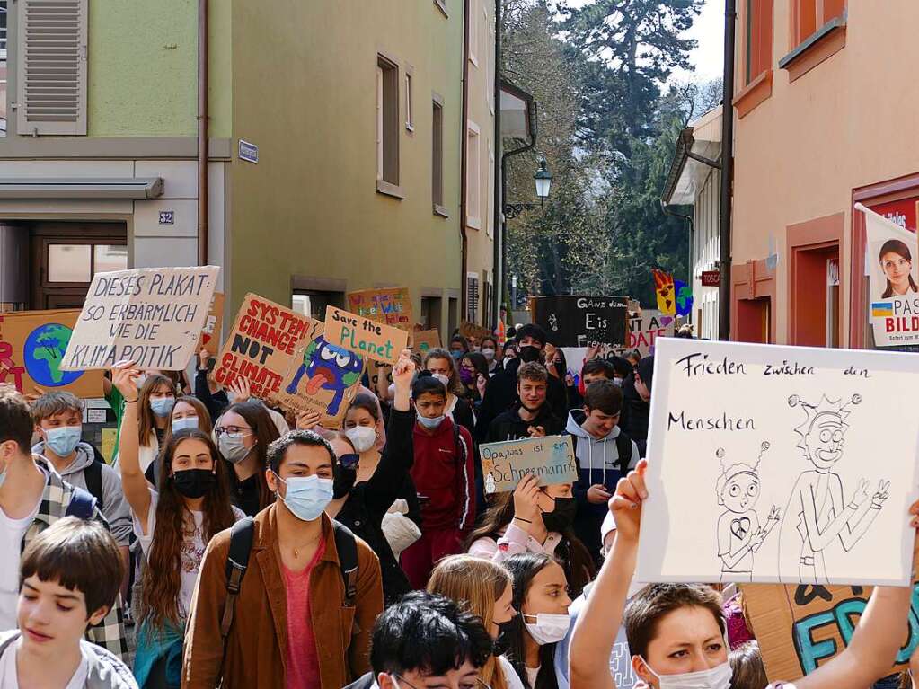 Rund um den Globus und auch in Bad Sckingen demonstrierten junge Menschen fr Klimaschutz und Frieden.