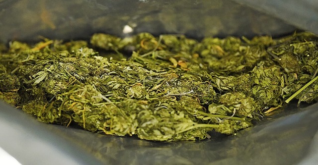 Das Schmuggelgut war Marihuana im Kilogramm-Bereich.  | Foto: Nicolas Armer