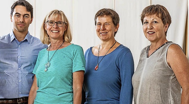 Das Team von Aufschrei bietet  Hilfe b...sel, Susanne Gebele und Brigitte Ehret  | Foto: Aufschrei