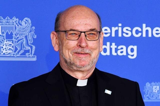 Münchner Missbrauchsgutachten: Kirchenrichter Wolf gibt Ämter ab