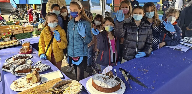 Kuchenaktion in Landwasser  | Foto: privat