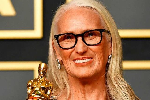 Tiefe Ausschnitte und eine Ohrfeige: Die Oscar-Verleihung 2022