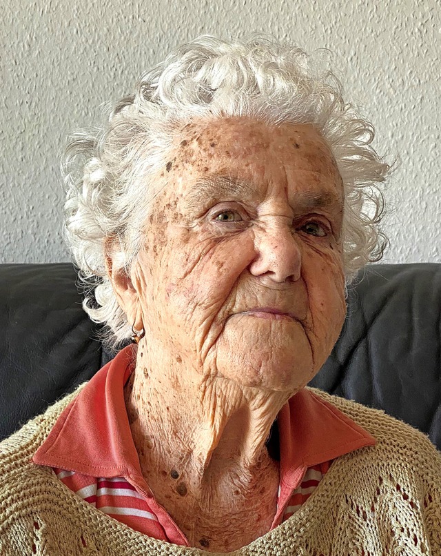 Margot Ernst ist 93 Jahre alt und hat den Zweiten Weltkrieg miterlebt.  | Foto: privat