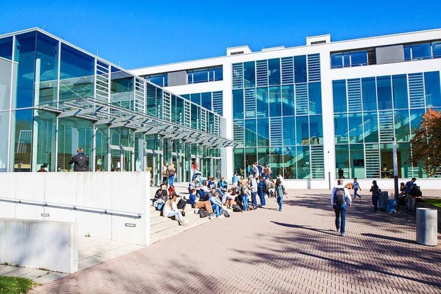 Die Hochschule Offenburg verspricht  d...lsruhe und Freiburg im Breisgau liegt.  | Foto: Photographer: Patrick Zschoernig