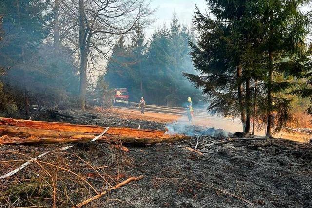 Feuerwehrmann appelliert wegen Trockenheit: 