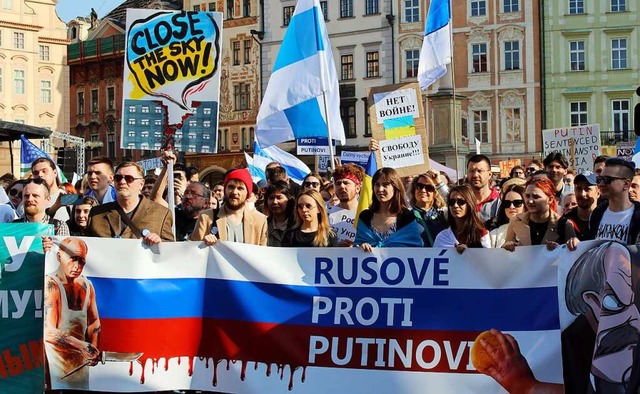 Exilrussen demonstrieren in der tschechischen Hauptstadt Prag  | Foto: IMAGO/Milos Ruml