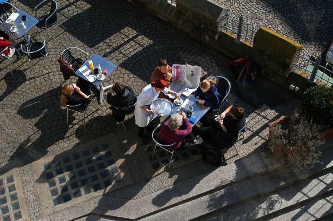 In der Gastronomie haben viele geringf...en Arbeitsplatz verloren (Archivbild).  | Foto: Ingo Schneider