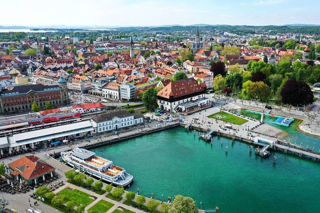 Wann legt die neue Hightech-Fhre erstmals  in  Konstanz an?  | Foto: Felix Kstle (dpa)