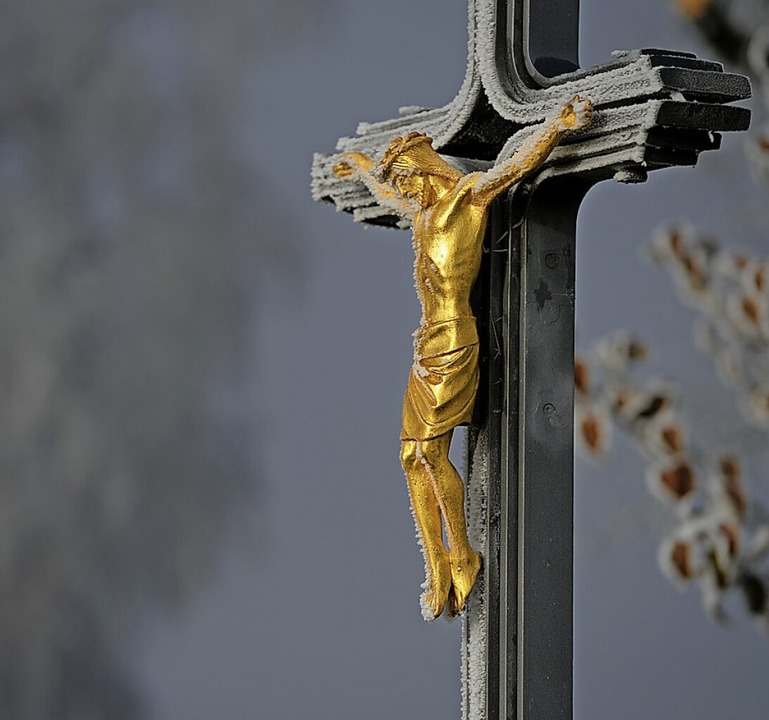 Die katholische Kirche tut sich beim U...ßlichen Missbrauchsfällen sehr schwer.  | Foto: Felix Kästle