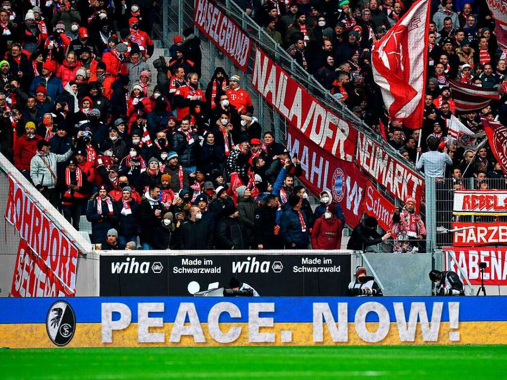 Der SC Freiburg verliert 1:4 gegen den FC Bayern Mnchen.