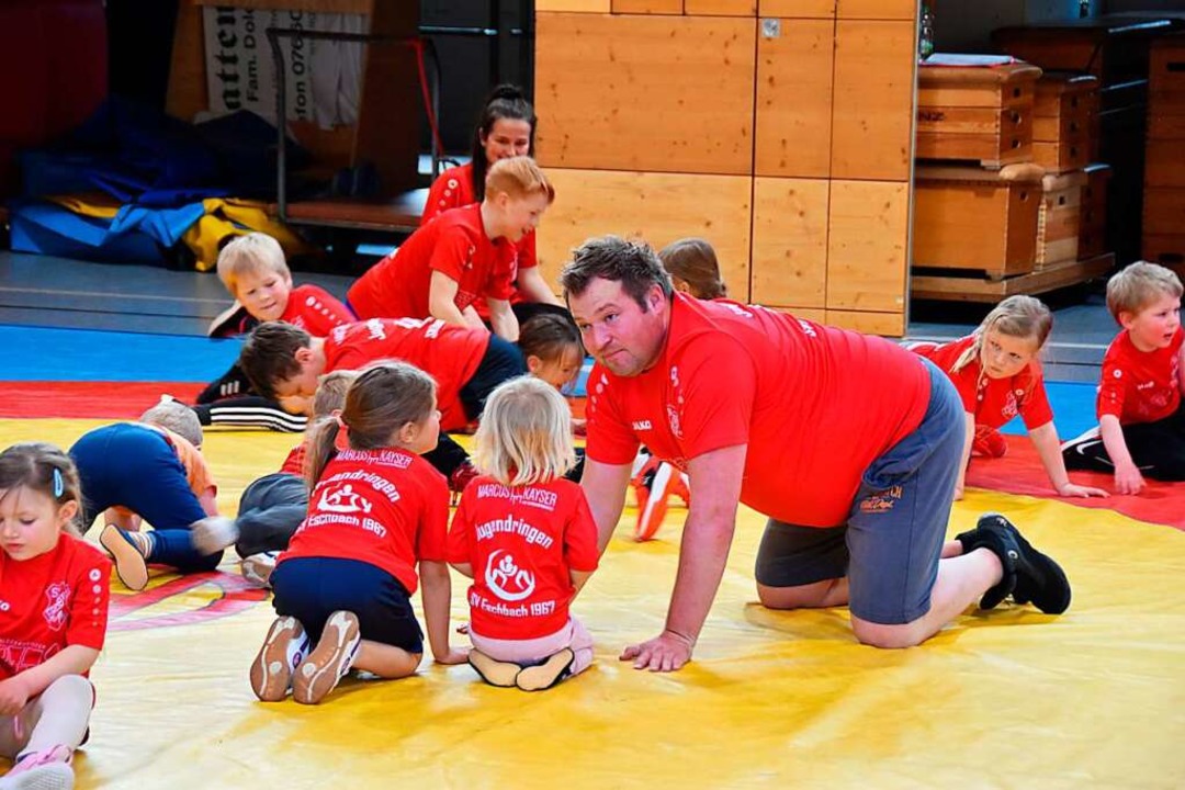 Kinder ab drei Jahren trainieren beim SV Eschbach das Ringen.drei  | Foto: Maximilian Sepp